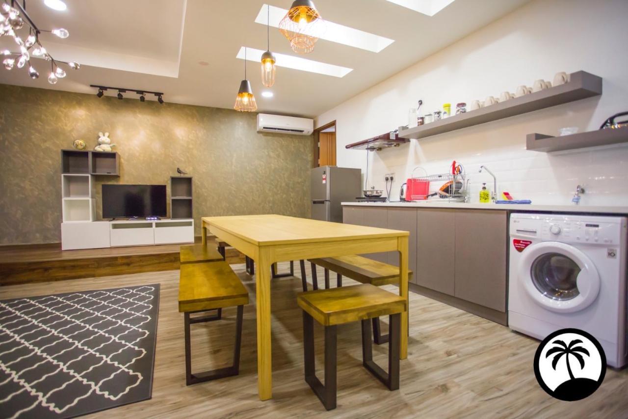 Paradise At Asiacity Apartment